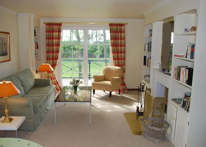 Wunderschoene In Swantow Mit Offenem Kamin By Interhome Appartement *